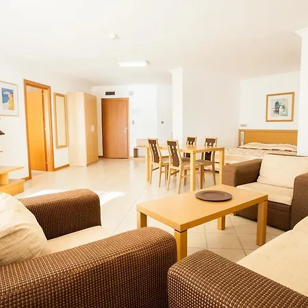 Emerald Dh Apartment *