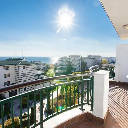 Apartment Emerald Dh *